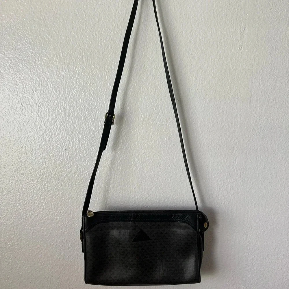 LIZ CLAIBORNE Black Gray Leather Crossbody Bag Vintage